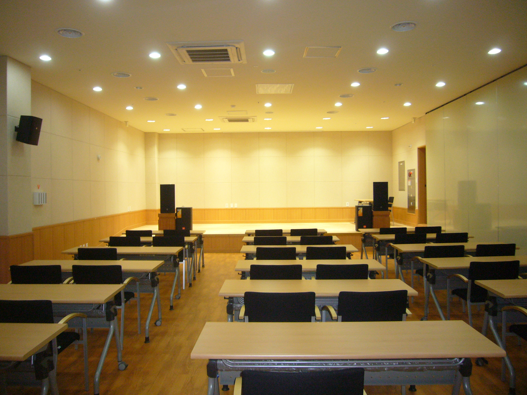 강당 이미지
